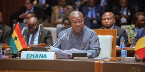 Mahama to African Leaders: Peace, Reform, and Good Governance Key to Attracting Investors