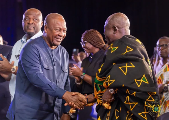 Otumfuo-and-President-Mahama-594x424